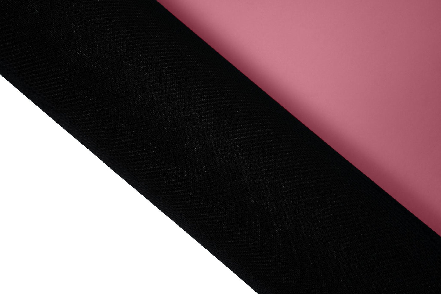 Yogamatte PUREFLOW PRO aus Naturkautschuk und PU-Leder in Schwarz und Rosa mit rutschfester Struktur.