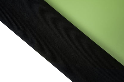 Rutschfeste Yogamatte PUREFLOW PRO aus Naturkautschuk und PU-Leder in Schwarz, ideal für Tierbesitzer.