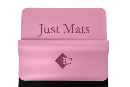 Yogamatte PUREFLOW PRO in Rosa aus Naturkautschuk und PU-Leder mit kratzfester Oberfläche und optimalem Grip.