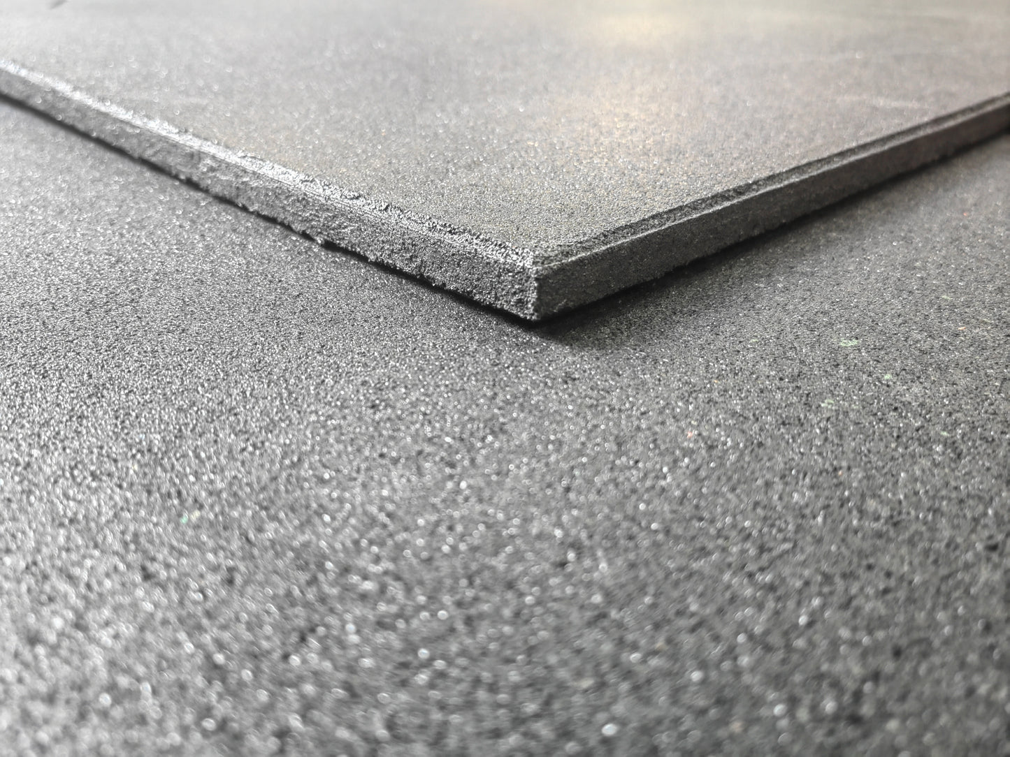 Bodenschutzmatte Pro | Dual-Layer-System | Fitness & Industrie